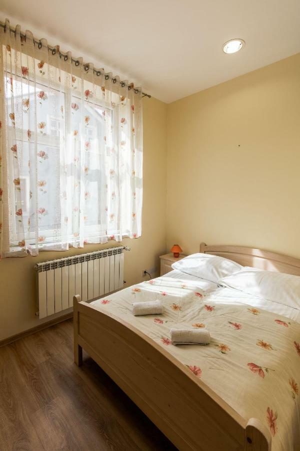 Apartamenty Eden Ustrzyki Dolne Esterno foto