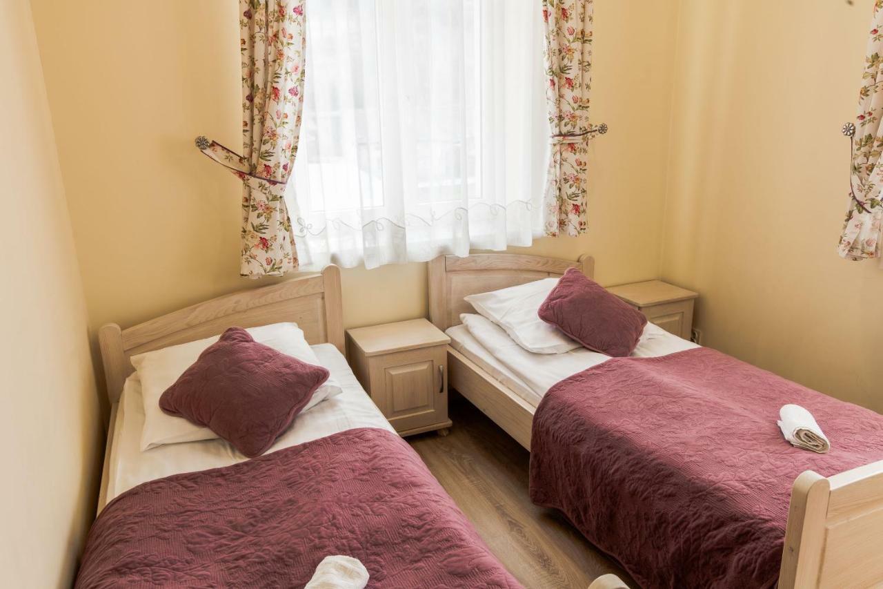 Apartamenty Eden Ustrzyki Dolne Esterno foto